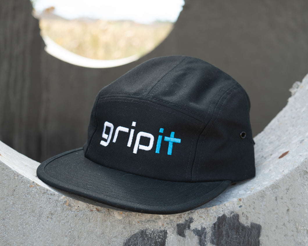 Gripit Gloves 5 panel camper hat | Black