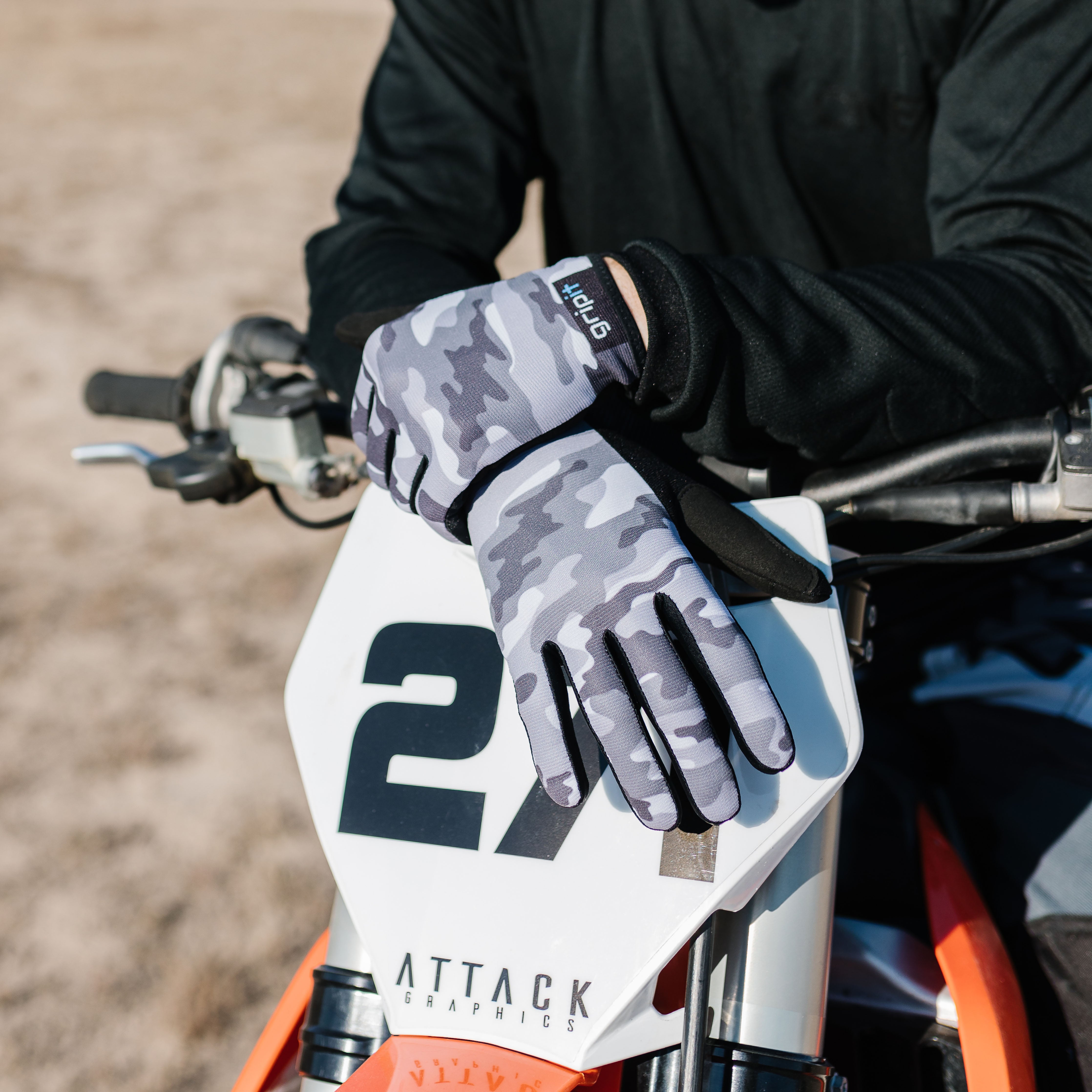 Fox discount attack gloves