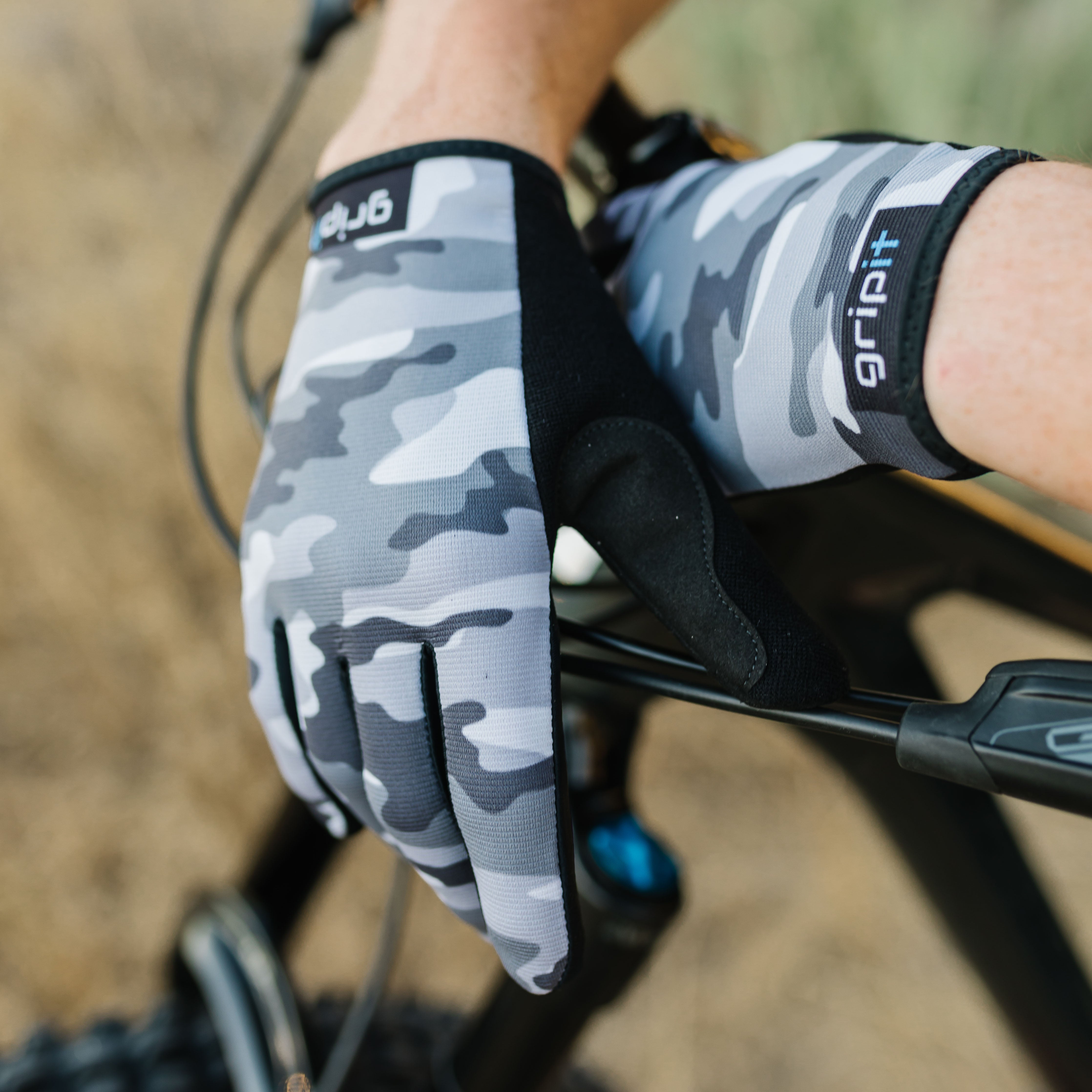 Camo mountain best sale bike gloves