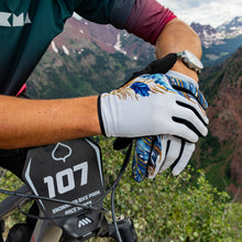 Load image into Gallery viewer, Dylan Crane Signature | All Ride Glove
