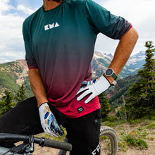 Load image into Gallery viewer, Dylan Crane Signature | All Ride Glove
